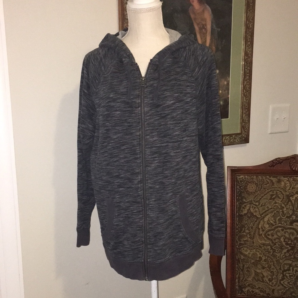 Torrid hoodie size 0 gray zipper front 2 pockets drawstring hoodie